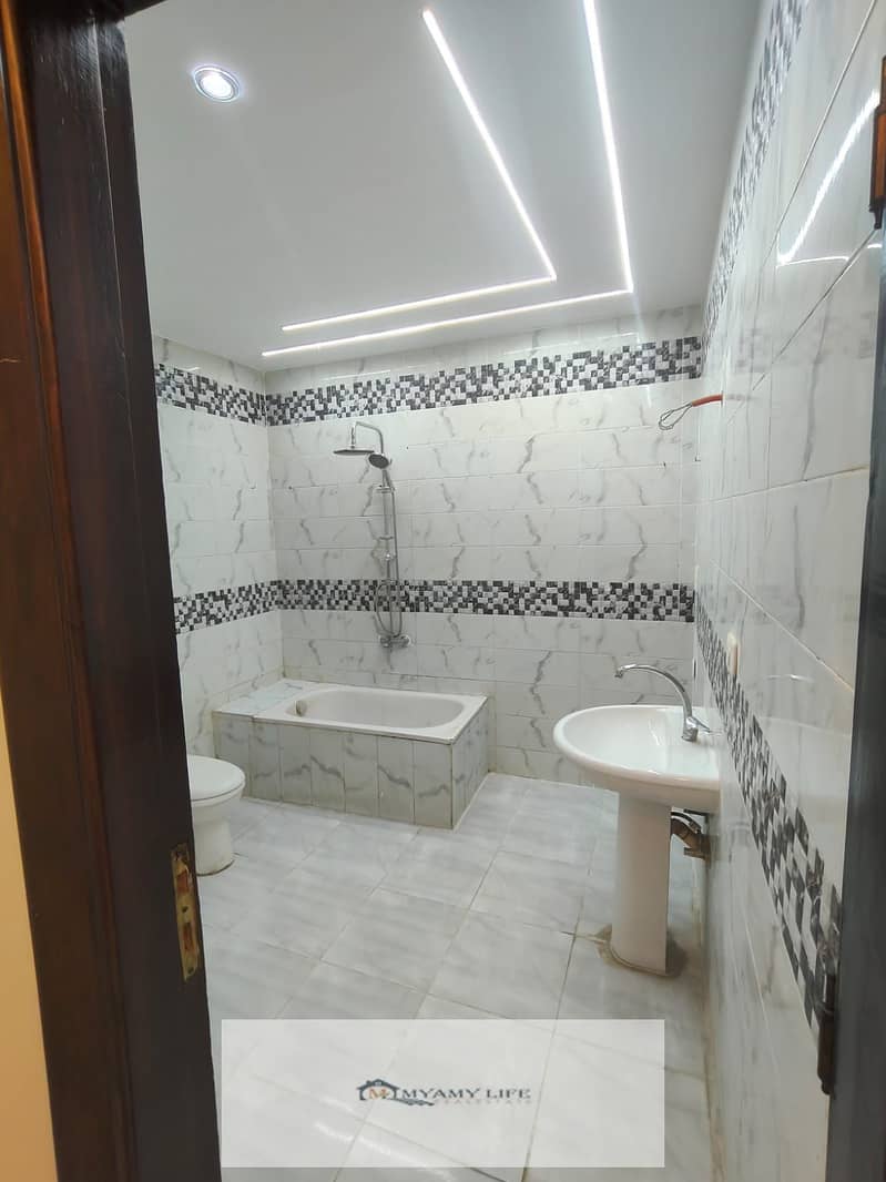 3 WhatsApp Image 2025-10-01 at 5.28. 06 PM. jpeg