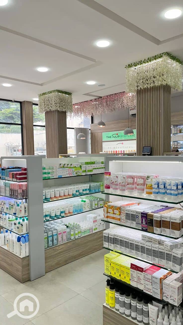 14 download (37). jpeg