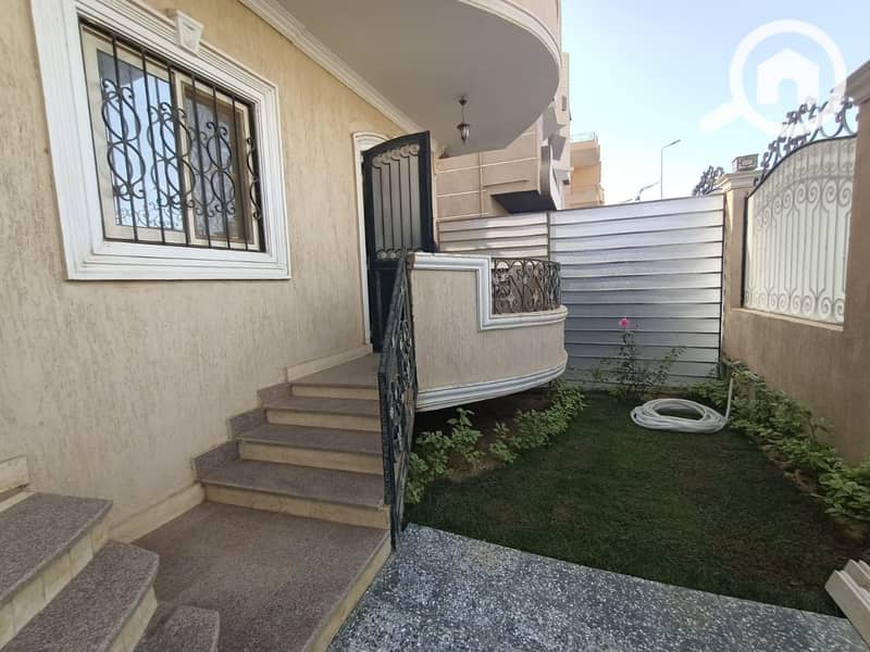 4 WhatsApp Image 2025-12-06 at 1.04. 25 PM. jpeg