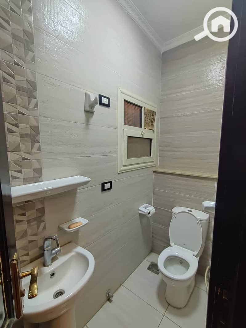 9 WhatsApp Image 2025-12-06 at 1.04. 26 PM (1). jpeg