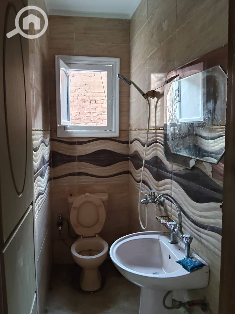 7 WhatsApp Image 2025-12-06 at 16.39. 03_d02c7b76. jpg