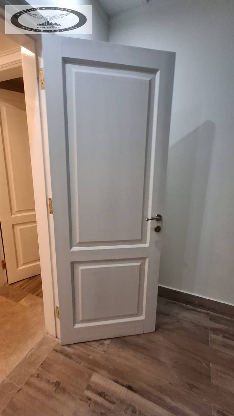 13 eaaca57f-145b-4d00-9d05-b72b63c6b0ee. jpg