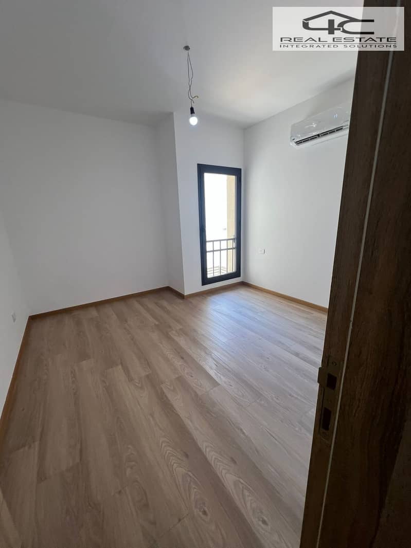 10 WhatsApp Image 2025-11-14 at 4.35. 13 PM. jpeg