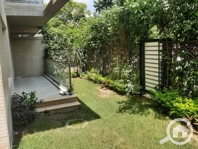 8 WhatsApp Image 2025-12-05 at 6.19. 39 PM. jpeg