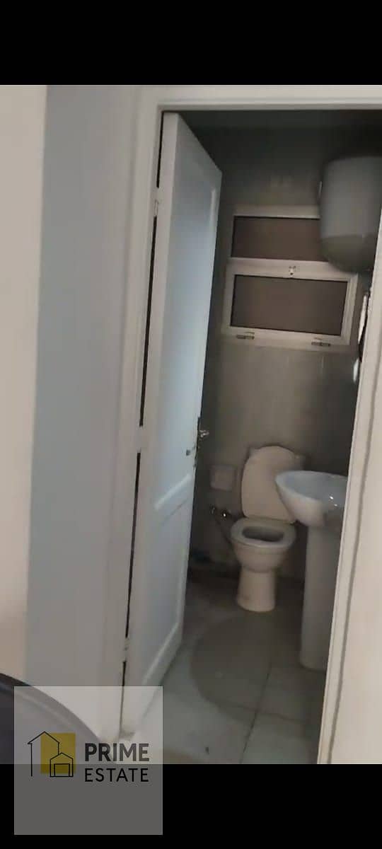 8 WhatsApp Image 2025-12-06 at 1.16. 10 PM. jpeg