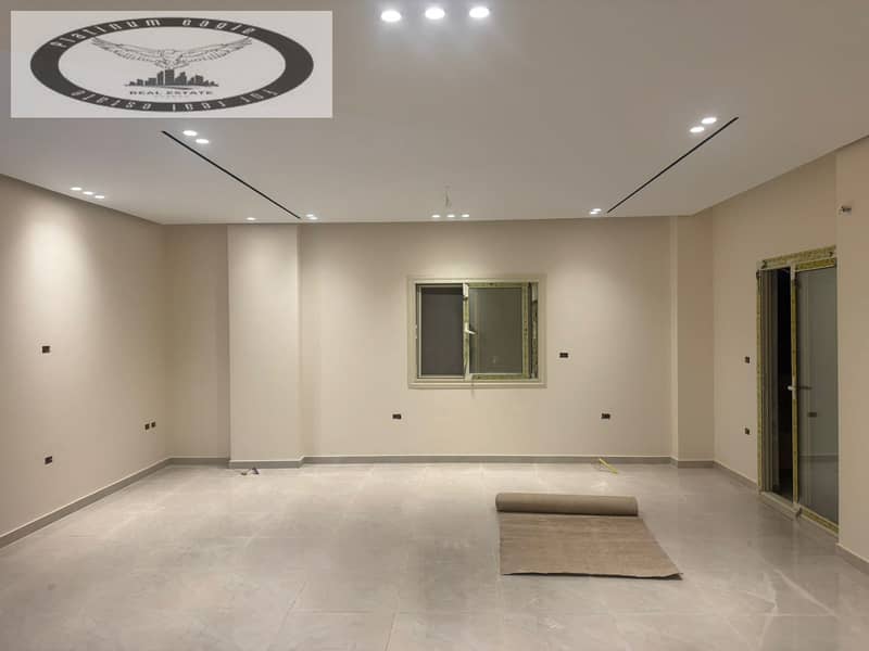 4 5bdc8c39-cc95-40e2-8cca-299f3fcad528. jpg