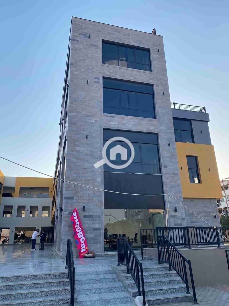 1000968934. jpg 1000968934. jpg