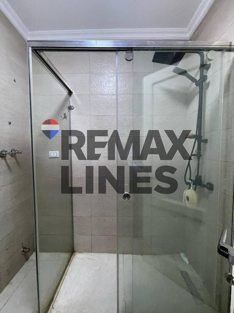 4 WhatsApp Image 2025-12-06 at 14.51. 55 (1). jpeg