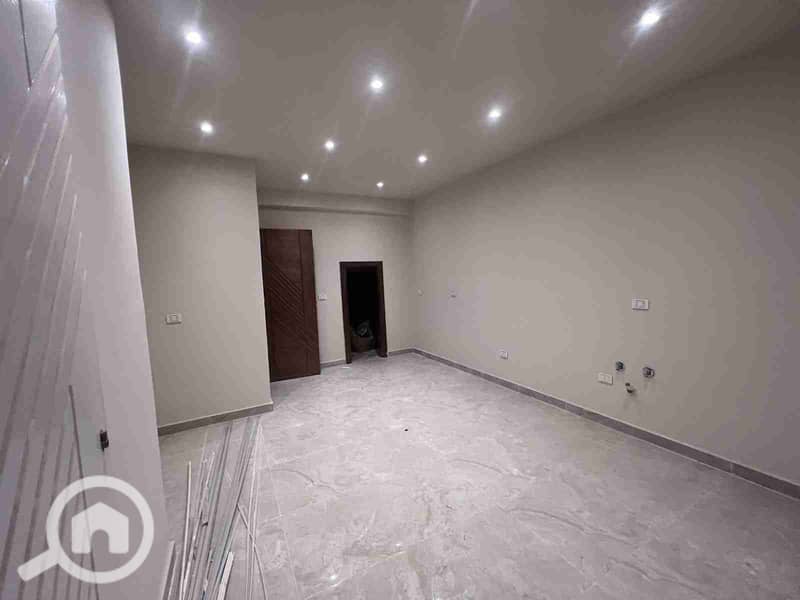 4 IMG-20251118-WA0757. jpg