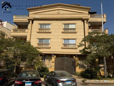 2 Bedroom Flat for Sale in New Cairo, Cairo - WhatsApp Image 2025-12-06 at 11.56. 51_75b7bf32. jpg 2 Bedroom Flat for Sale in New Cairo, Cairo - WhatsApp Image 2025-12-06 at 11.56. 51_75b7bf32. jpg