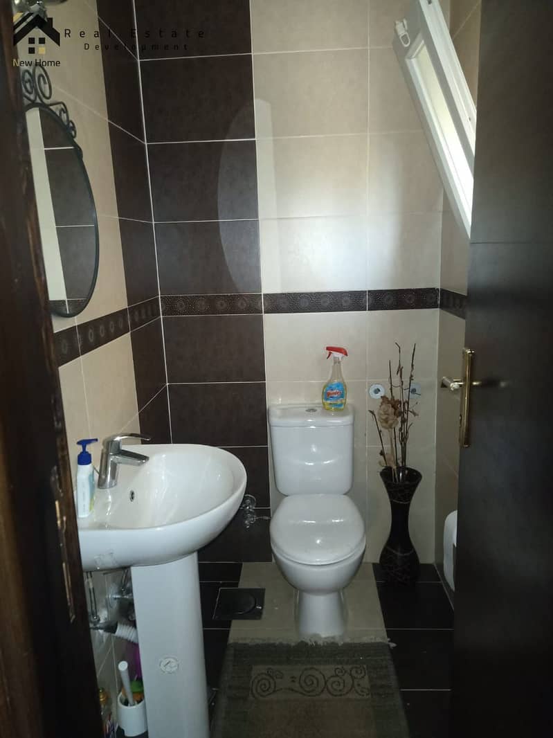 4 WhatsApp Image 2025-12-06 at 11.56. 50_7a0b5823. jpg