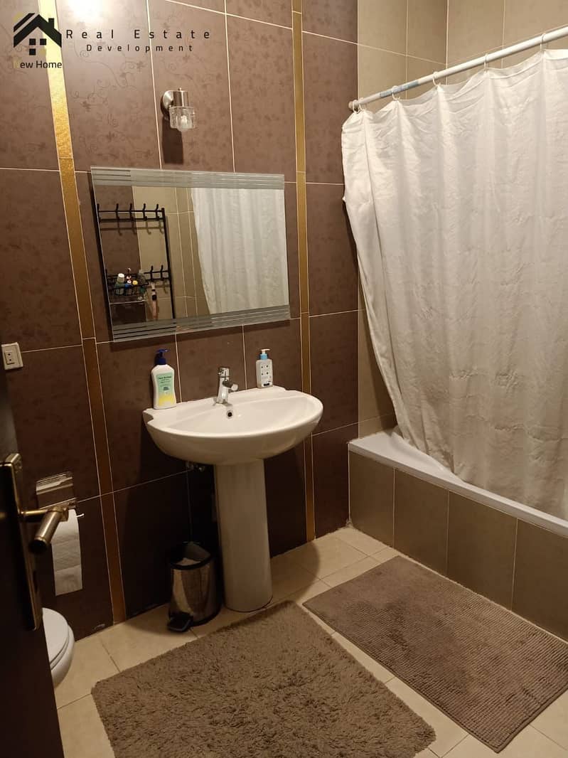 10 WhatsApp Image 2025-12-06 at 11.56. 52_ca20f0e9. jpg