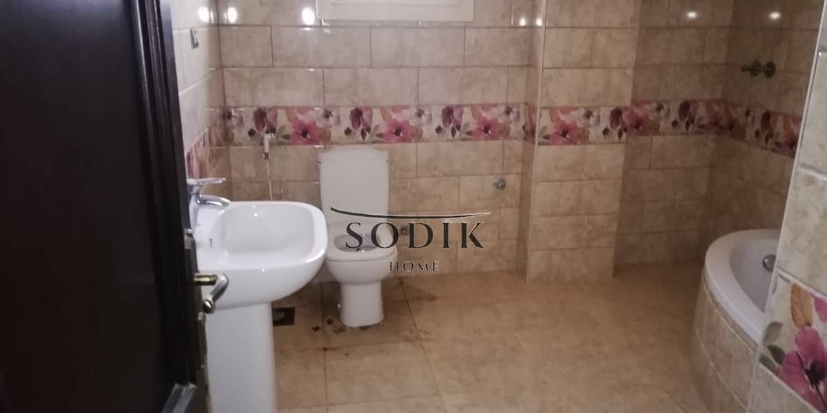 11 WhatsApp Image 2025-12-06 at 4.02. 58 PM (1). jpeg