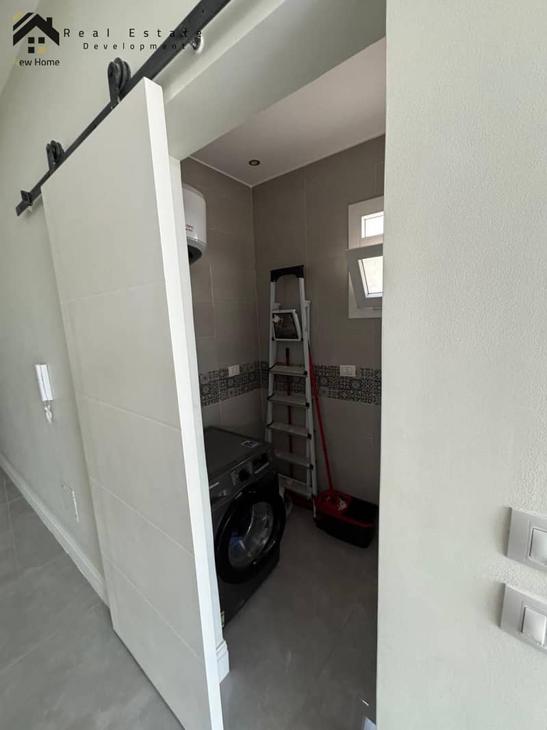 14 WhatsApp Image 2025-12-06 at 13.24. 23_168f23a8. jpg