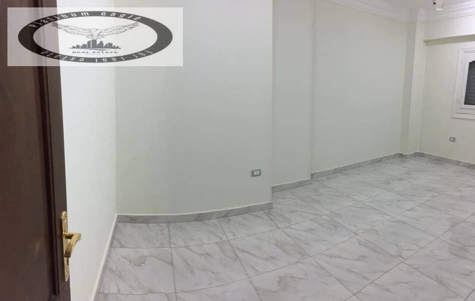 11 929d042e-2e86-499b-a928-1f88bf4d4657. jpg