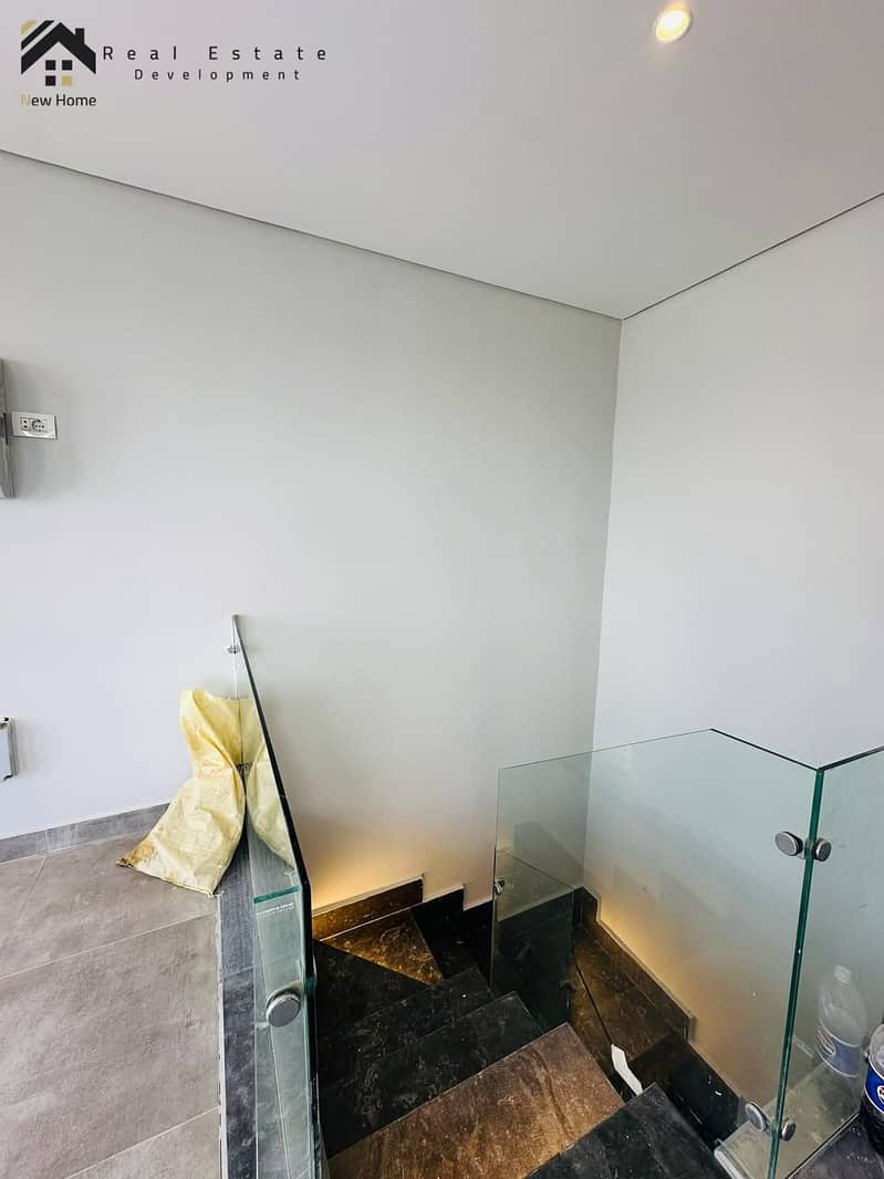 10 WhatsApp Image 2025-11-30 at 12.42. 42_ff86b309. jpg