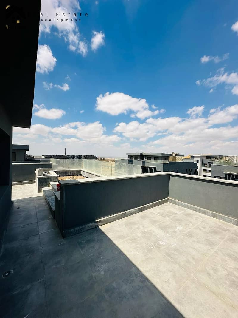 12 WhatsApp Image 2025-11-30 at 12.42. 43_de592955. jpg