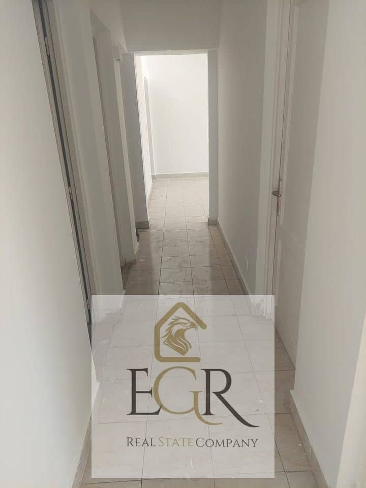 8 595916432_1366961821765262_7394059263953219979_n. jpg