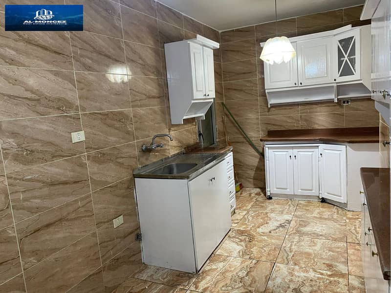 3 4dca3951-3191-4ebd-b1b1-a8b70624cf81. jpeg