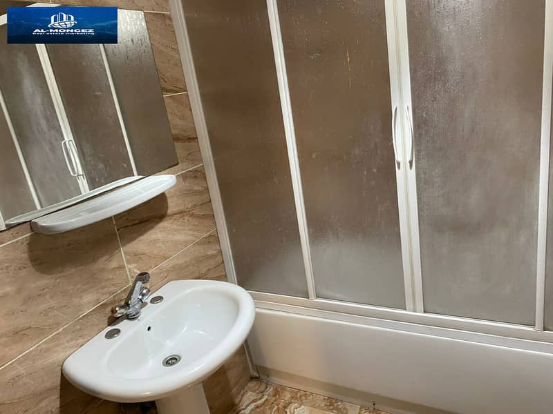 18 c63c522a-2e6f-47f9-9f2d-a01eed96d7f7. jpeg