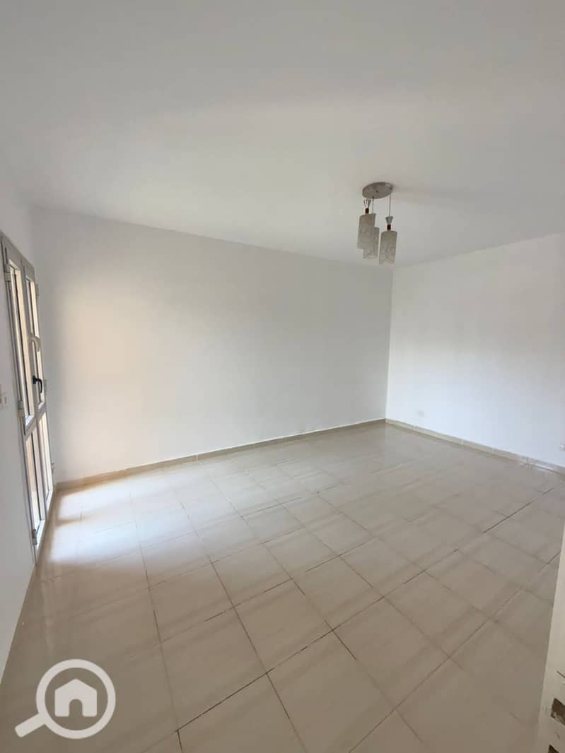 5 c63a50ed-5cd3-45e2-87bc-1bd6a1c3859e. jpeg