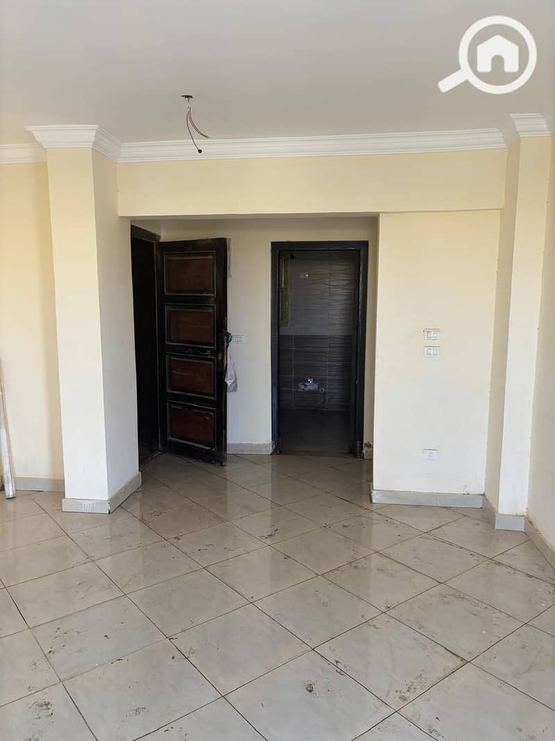 7 WhatsApp Image 2025-12-06 at 17.45. 04_881e479b. jpg