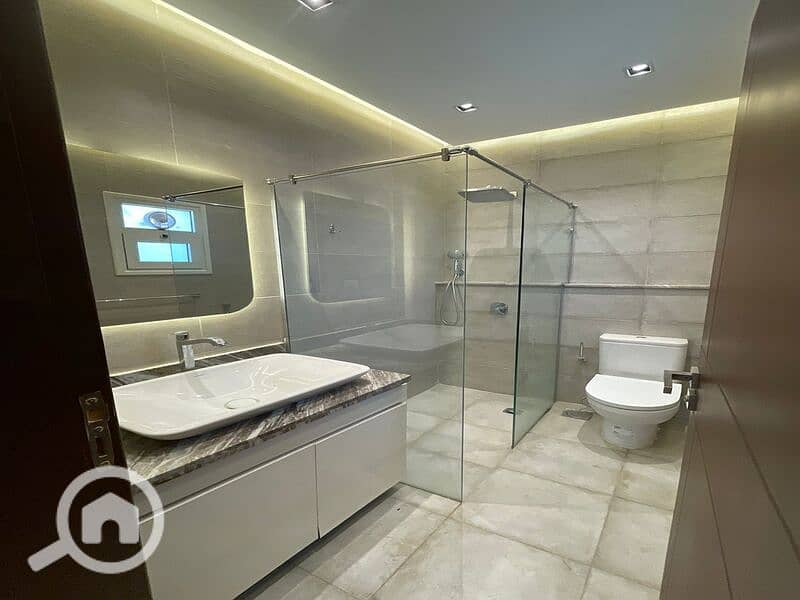 7 WhatsApp Image 2025-10-29 at 3.19. 55 PM (3). jpeg