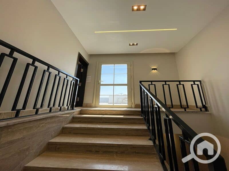 8 WhatsApp Image 2025-10-29 at 3.19. 55 PM (4). jpeg