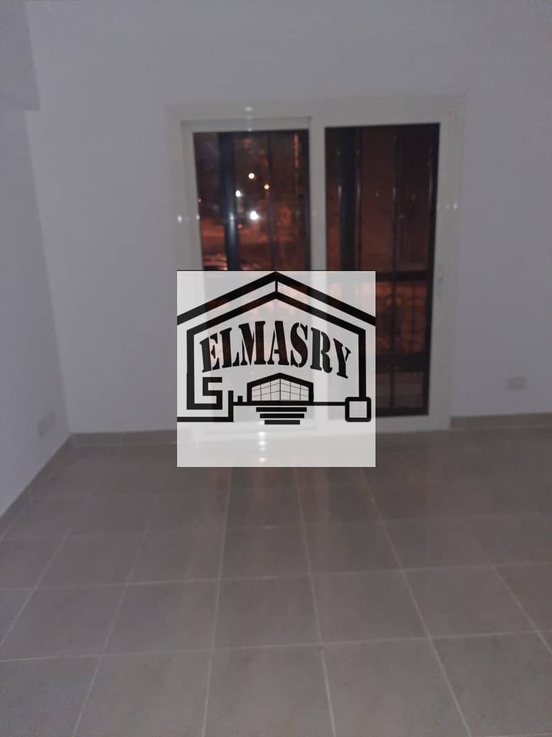 9 f8524b3d-200a-493a-8545-f6bfb7cfeb58. jpg