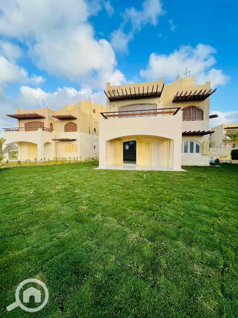 4 24096825-4c50-466f-8a1c-bb6e3666ef09. jpg