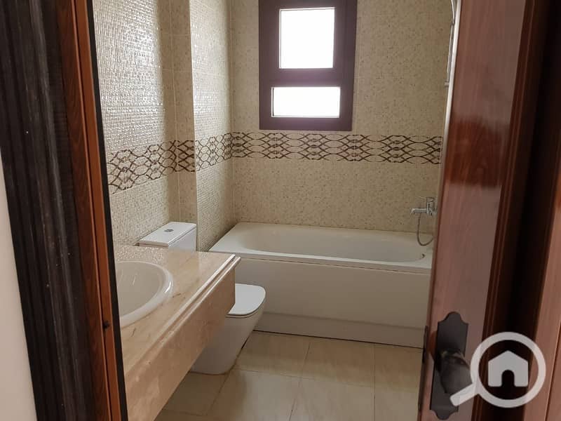 16 WhatsApp Image 2025-12-04 at 5.15. 25 PM. jpeg