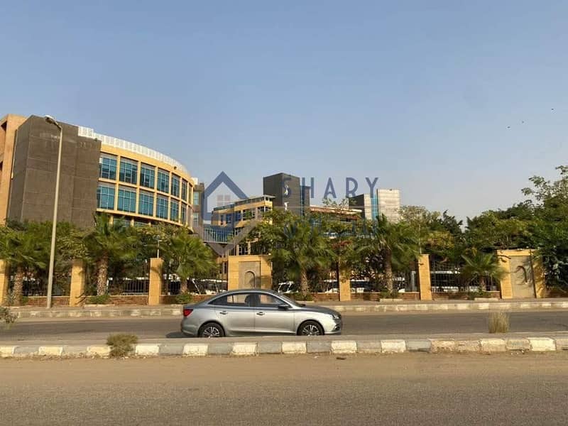 2 WhatsApp Image 2025-12-06 at 18.10. 36_2e3822bc. jpg