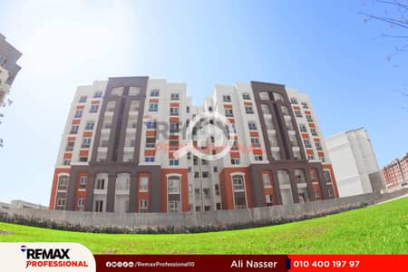 فلیٹ 4 غرف نوم للبيع في عجمي، الإسكندرية - 00001. jpg