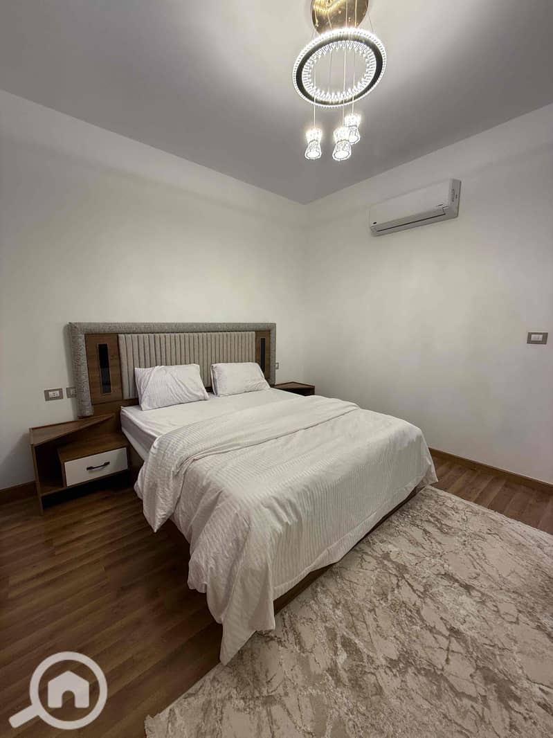 14 7ba37aa7-ef97-482e-b4bb-69d97576fa57. jpg