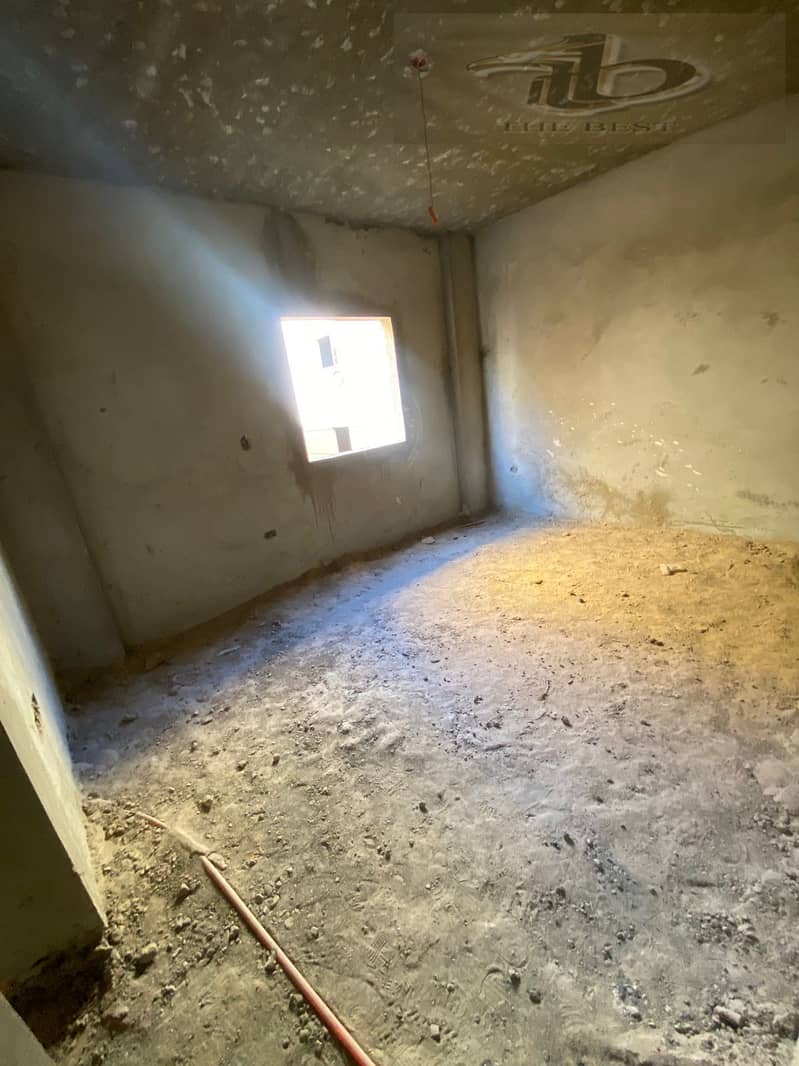 4 WhatsApp Image 2025-12-06 at 6.22. 03 PM (1). jpeg