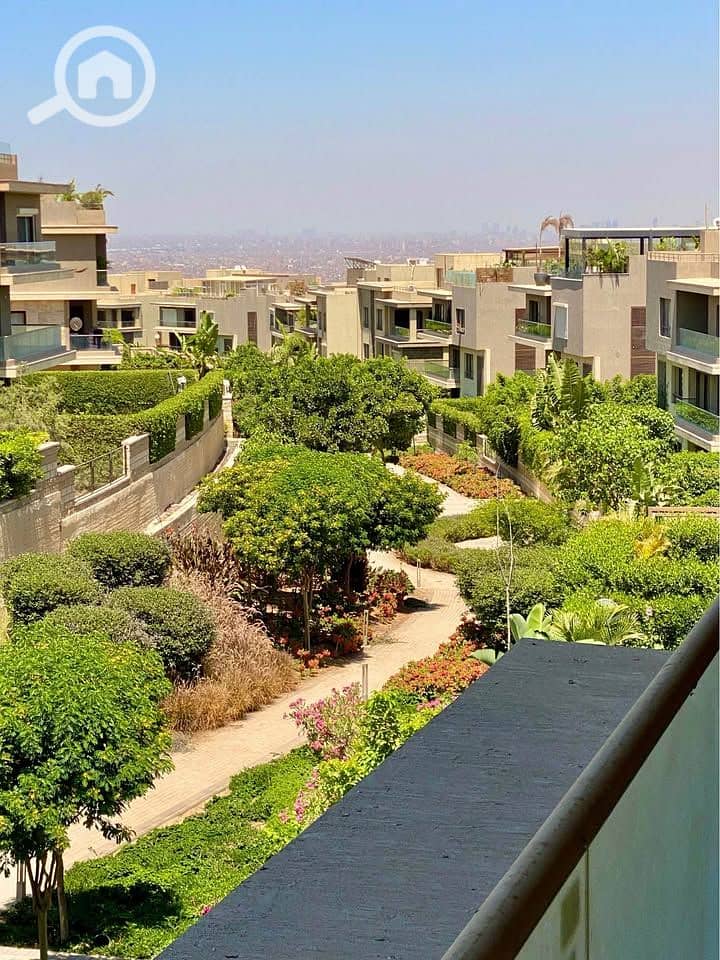 9 500538038_2210324576105320_588964722913317544_n. jpg