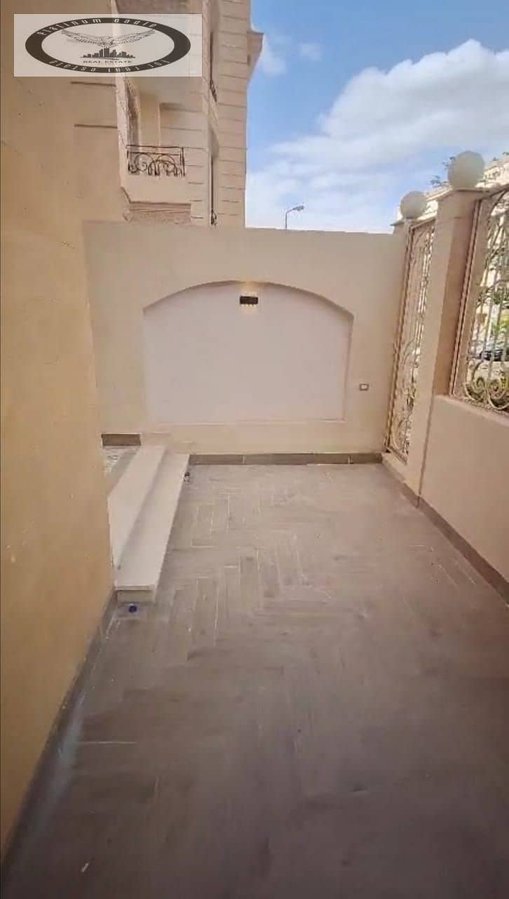 5 38e035b8-9fc4-4974-97b3-308da7b60bfe. jpg