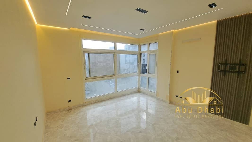 5 31bf0b06-d805-427f-9aac-258f98ae67d6. jpg