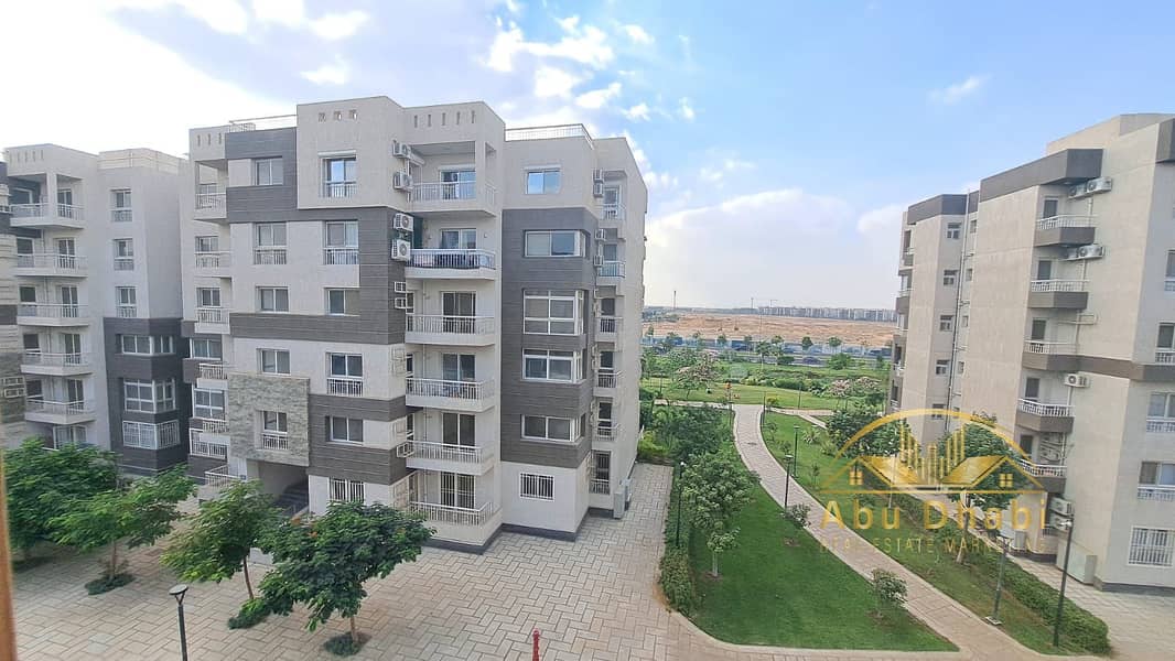 8 68bb1923-635c-47b1-a33d-699d311d4d17. jpg