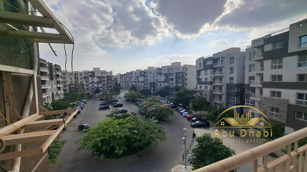 9 dffb6c87-9273-43e9-83e0-a1d217ca9f4c. jpg