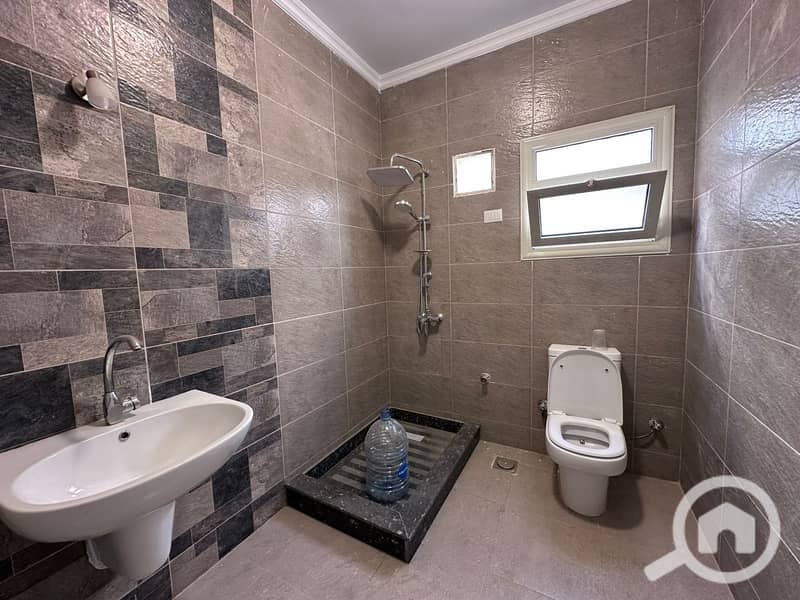 3 WhatsApp Image 2025-12-06 at 6.18. 37 PM (1). jpg