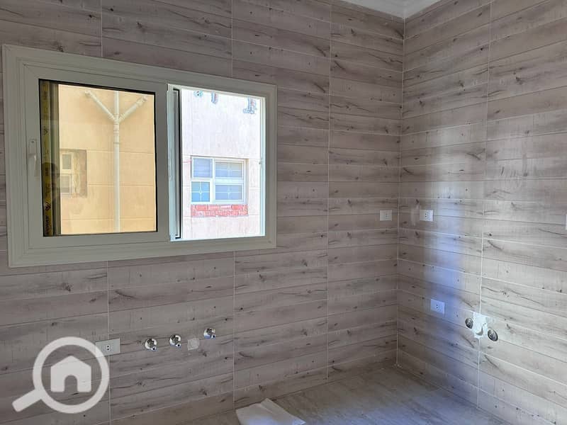 12 WhatsApp Image 2025-12-06 at 6.18. 39 PM (2). jpg