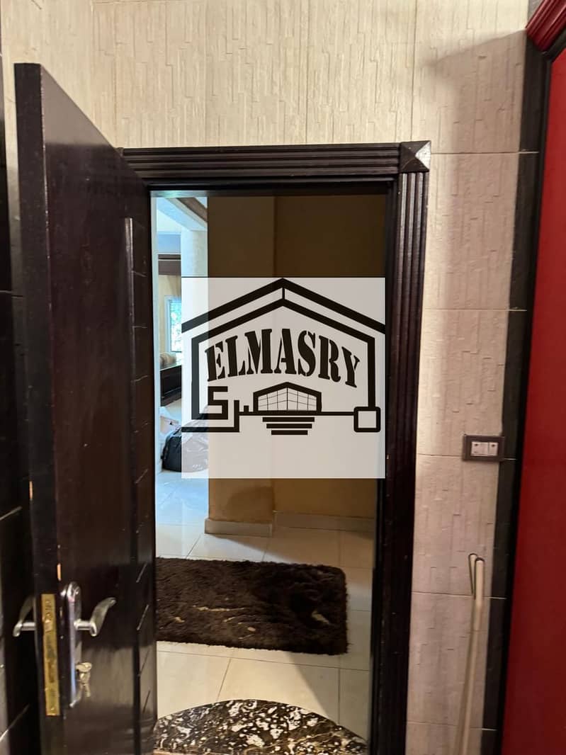 8 3ef3d9d4-cd5e-408c-84f6-c6cd5855a151. jpg