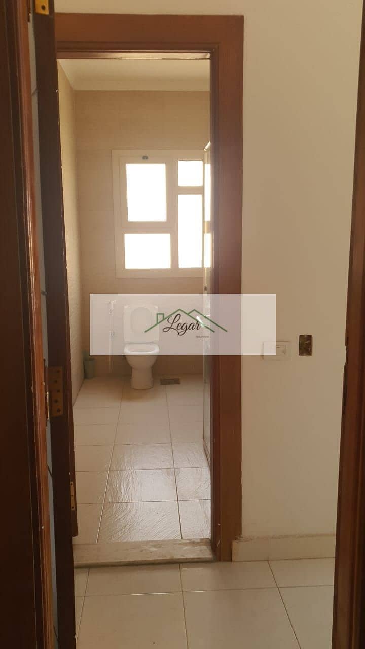 38 IMG-20251206-WA0042. jpg