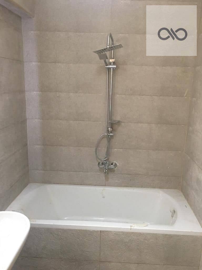 18 WhatsApp Image 2025-12-06 at 3.28. 52 PM (1). jpeg