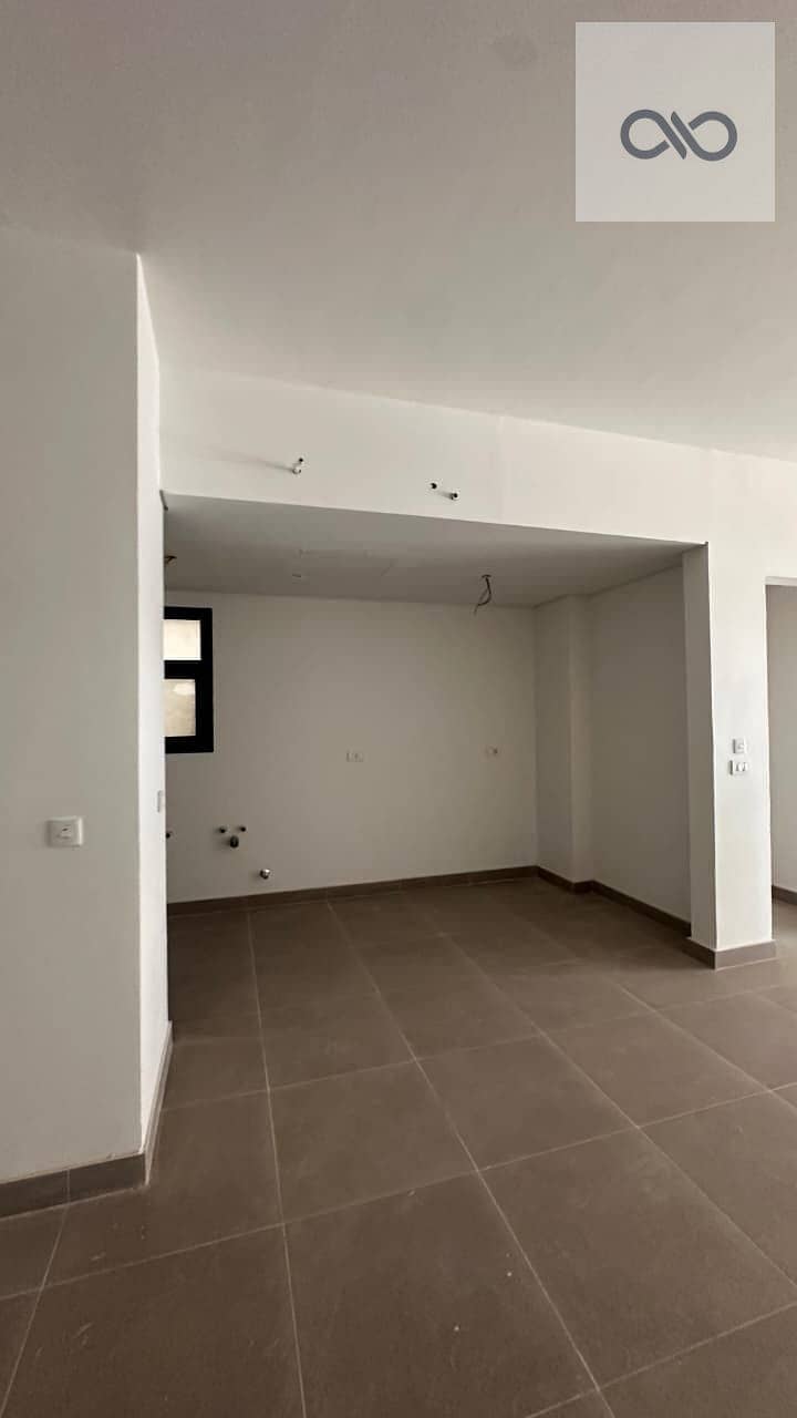 5 WhatsApp Image 2025-12-04 at 12.50. 36 PM. jpeg