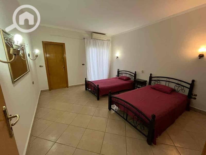 18 18759ae5-5ae2-4fb5-897b-ad1e87c538c5. jpg