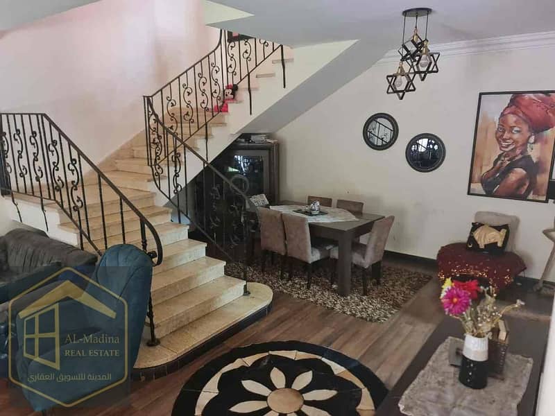 4 b79b9162-d8e1-4938-9257-e93efbd82f7f. jpg