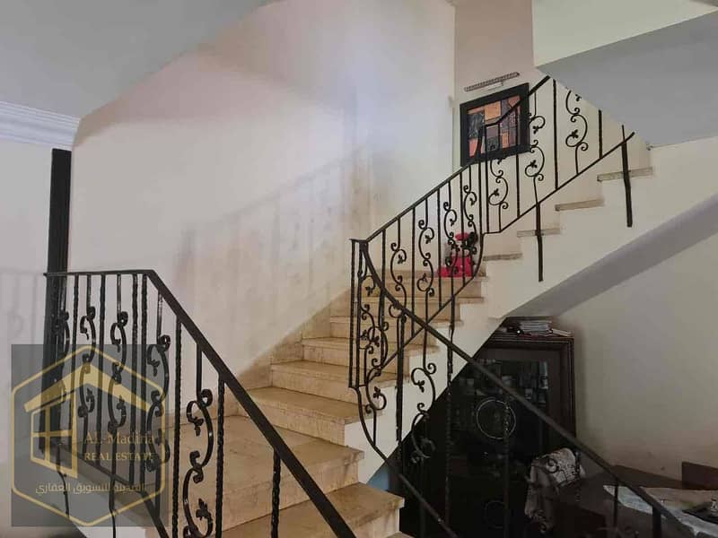 5 a81afb7c-f080-4c2d-9a72-9977ba61edbc. jpg