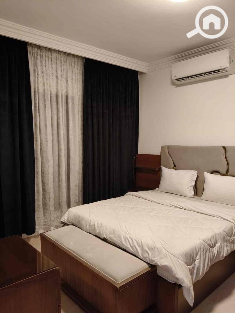 6 456e7c19-f48b-4ae4-8276-43ec1c43e4b8. jpg